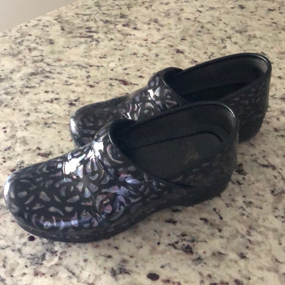 Dansko clog xp